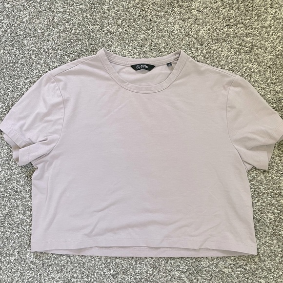 Cuts Clothing Tops - Cuts cropped tee- grayish/light purple